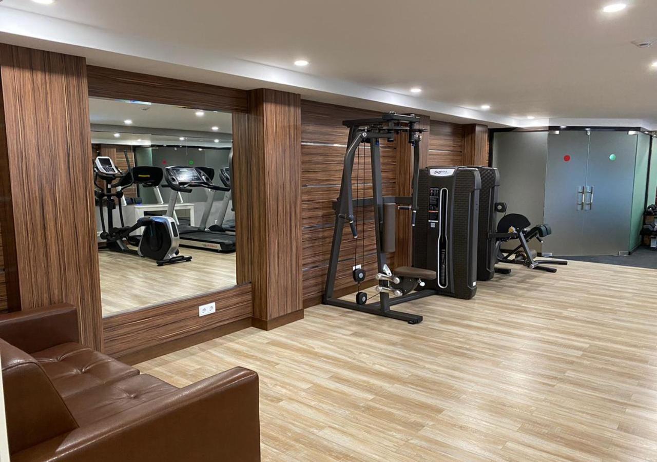 Boutique Hotel Kaspi Temirtau ภายนอก รูปภาพ